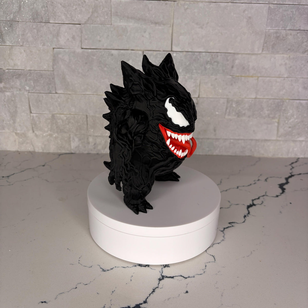 Venom-Gengar Shadow Figurine, Dark Symbiote Creature Statue, 3D Printed Desk Art