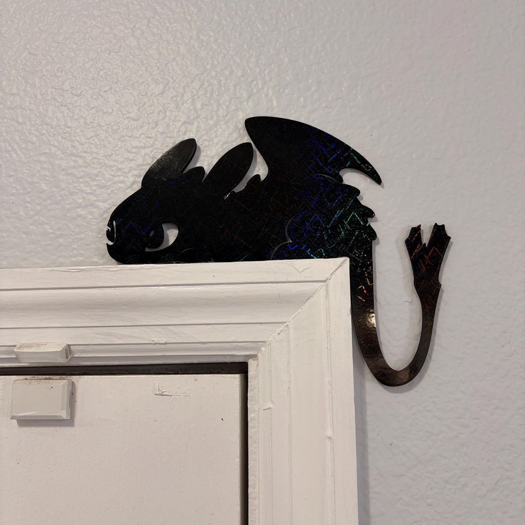 Door Frame Dragon (Toothless-Inspired Silhouette)